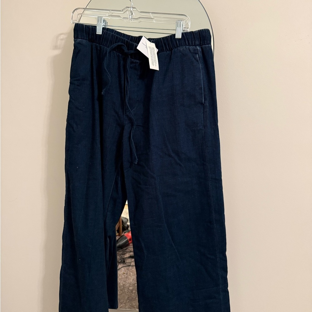 American Eagle Outfitters Navy Drawstring Joggers